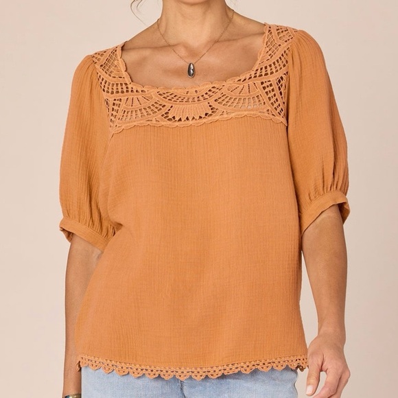 Democracy Above Elbow Bubble Sleeve Square Crochet Neck Woven Top Sz  XL - Picture 1 of 12